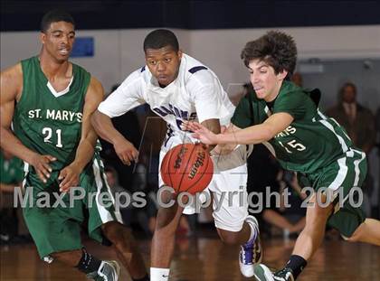 Thumbnail 1 in St. Mary's vs. Sacramento (CIF SJS D3 Playoffs) photogallery.