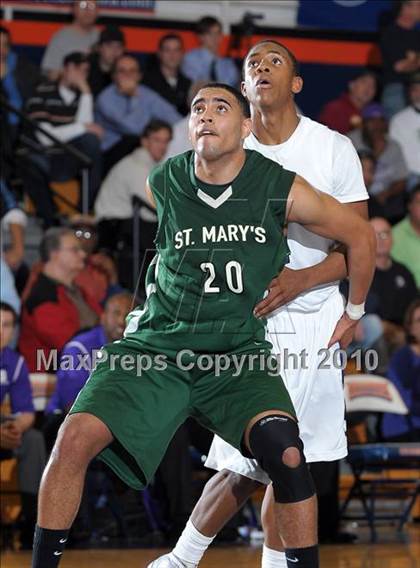 Thumbnail 3 in St. Mary's vs. Sacramento (CIF SJS D3 Playoffs) photogallery.