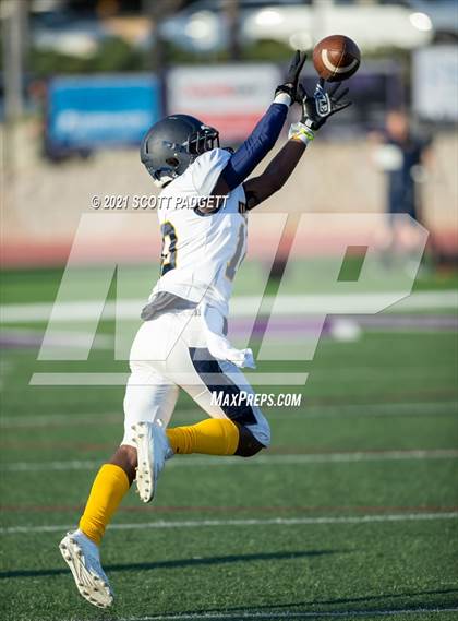 Thumbnail 1 in Millikan @ Carlsbad photogallery.