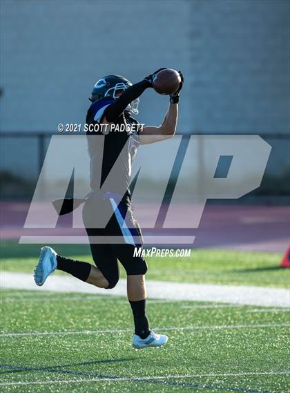 Thumbnail 3 in Millikan @ Carlsbad photogallery.