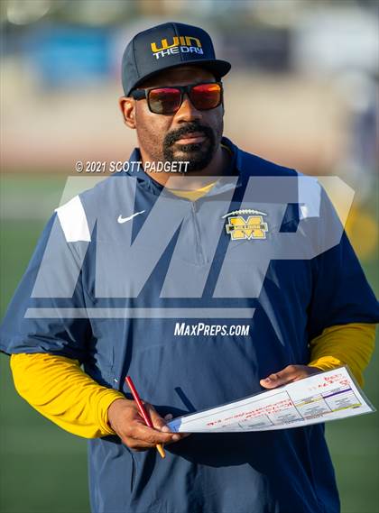 Thumbnail 1 in Millikan @ Carlsbad photogallery.