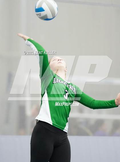 Thumbnail 2 in Lapeer vs. DeWitt (Beast of the East) photogallery.