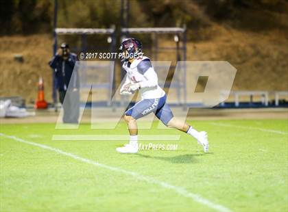 Thumbnail 1 in Great Oak @ Serrano photogallery.
