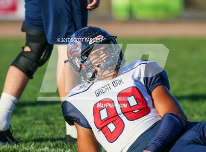 Thumbnail 2 in Great Oak @ Serrano photogallery.