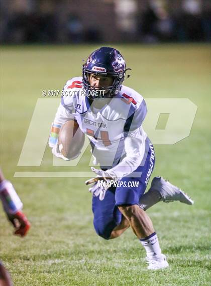Thumbnail 1 in Great Oak @ Serrano photogallery.