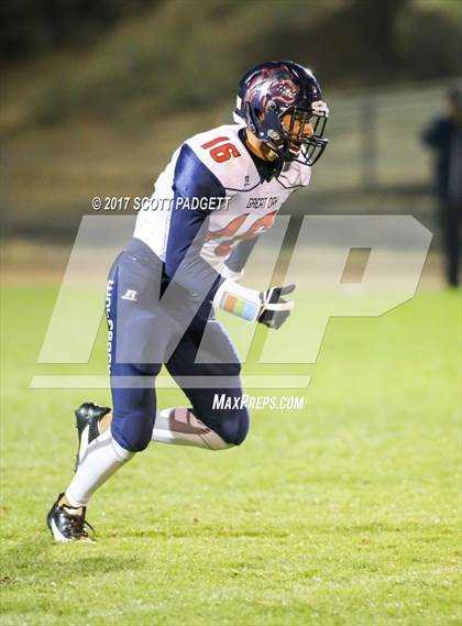 Thumbnail 2 in Great Oak @ Serrano photogallery.