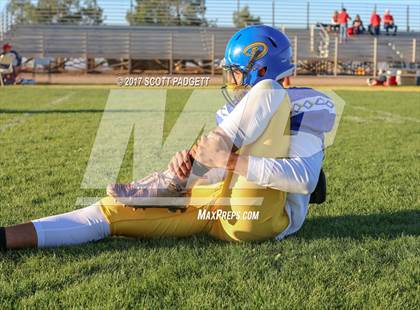 Thumbnail 2 in Great Oak @ Serrano photogallery.