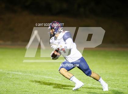 Thumbnail 3 in Great Oak @ Serrano photogallery.