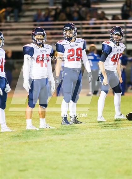 Thumbnail 3 in Great Oak @ Serrano photogallery.