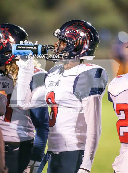 Thumbnail 2 in Great Oak @ Serrano photogallery.