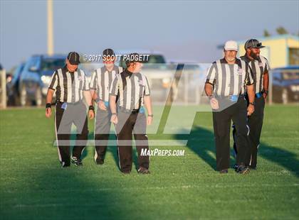 Thumbnail 3 in Great Oak @ Serrano photogallery.