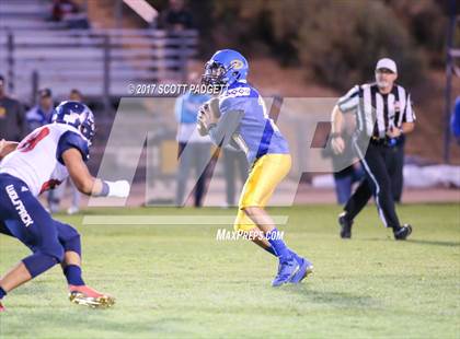 Thumbnail 1 in Great Oak @ Serrano photogallery.