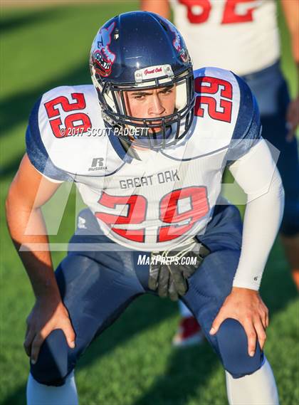 Thumbnail 2 in Great Oak @ Serrano photogallery.