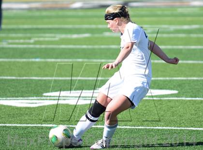 Thumbnail 2 in Midland Lee vs Abilene photogallery.