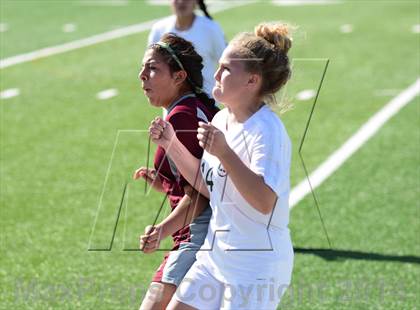 Thumbnail 3 in Midland Lee vs Abilene photogallery.