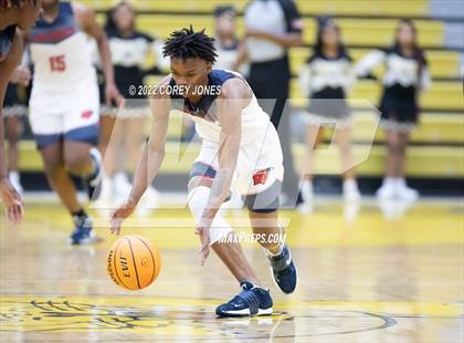 Thumbnail 1 in McDonough vs Westover (GHSA Final Four Playoff) photogallery.