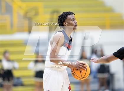 Thumbnail 3 in McDonough vs Westover (GHSA Final Four Playoff) photogallery.