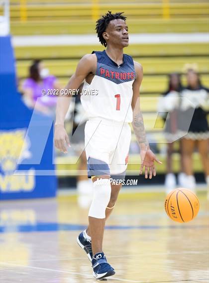 Thumbnail 1 in McDonough vs Westover (GHSA Final Four Playoff) photogallery.