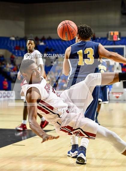 Thumbnail 1 in Earle vs. Marked Tree (AAA 2A Final) photogallery.