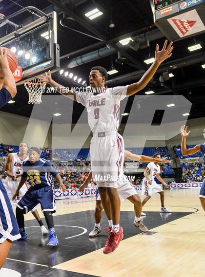 Thumbnail 1 in Earle vs. Marked Tree (AAA 2A Final) photogallery.