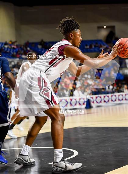 Thumbnail 1 in Earle vs. Marked Tree (AAA 2A Final) photogallery.