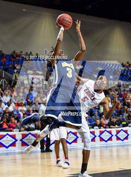 Thumbnail 1 in Earle vs. Marked Tree (AAA 2A Final) photogallery.