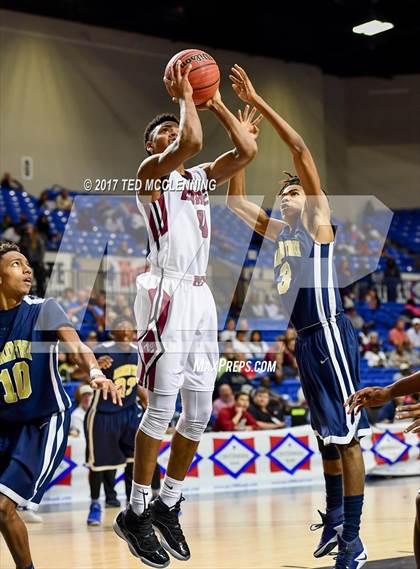 Thumbnail 2 in Earle vs. Marked Tree (AAA 2A Final) photogallery.
