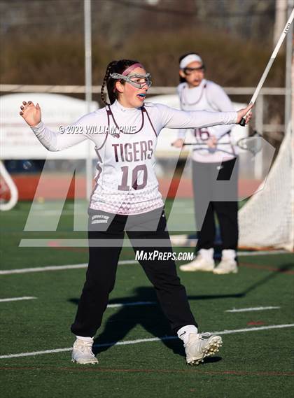 Thumbnail 1 in Guilderland @ Kingston (Scrimmage) photogallery.