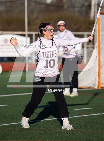 Thumbnail 3 in Guilderland @ Kingston (Scrimmage) photogallery.