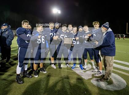 Thumbnail 2 in Meadville vs Oil City (PIAA D10 5A Championship) photogallery.