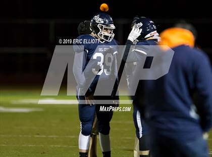 Thumbnail 2 in Meadville vs Oil City (PIAA D10 5A Championship) photogallery.