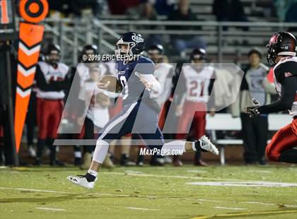 Thumbnail 3 in Meadville vs Oil City (PIAA D10 5A Championship) photogallery.