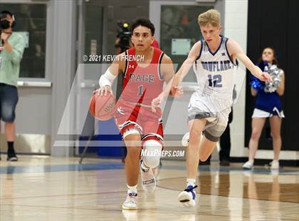 Thumbnail 2 in Page vs. Snowflake (AIA 3A Final) photogallery.