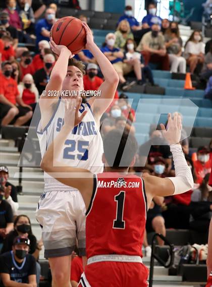 Thumbnail 3 in Page vs. Snowflake (AIA 3A Final) photogallery.