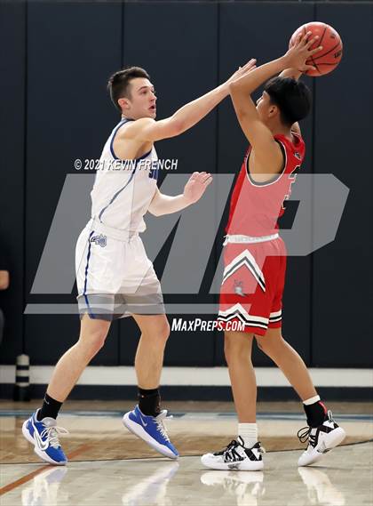 Thumbnail 2 in Page vs. Snowflake (AIA 3A Final) photogallery.