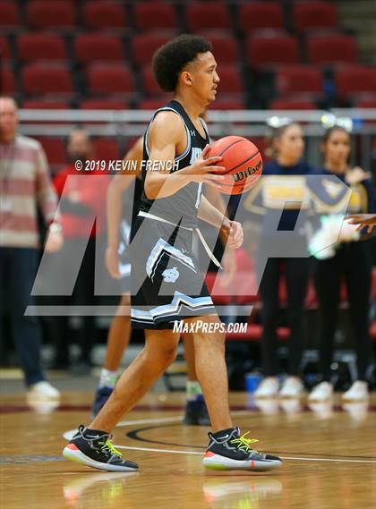 Thumbnail 3 in Deer Valley vs. Shadow Mountain (AIA 4A Final) photogallery.