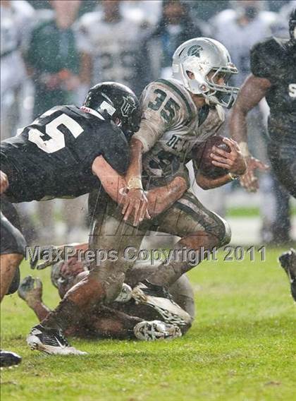 Thumbnail 3 in De La Salle vs. Servite (CIF State Open Division Final) photogallery.
