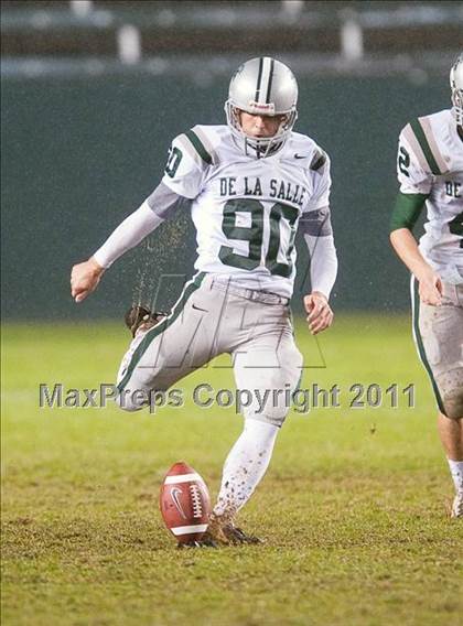 Thumbnail 3 in De La Salle vs. Servite (CIF State Open Division Final) photogallery.
