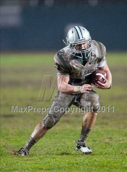 Thumbnail 2 in De La Salle vs. Servite (CIF State Open Division Final) photogallery.
