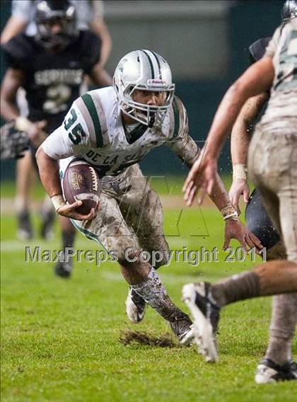Thumbnail 1 in De La Salle vs. Servite (CIF State Open Division Final) photogallery.