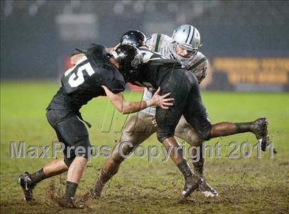 Thumbnail 2 in De La Salle vs. Servite (CIF State Open Division Final) photogallery.