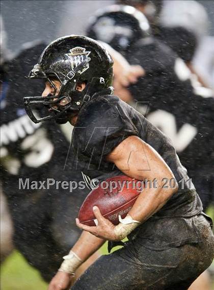 Thumbnail 2 in De La Salle vs. Servite (CIF State Open Division Final) photogallery.