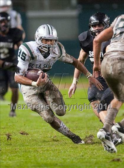 Thumbnail 2 in De La Salle vs. Servite (CIF State Open Division Final) photogallery.