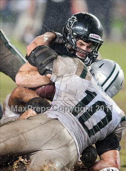 Thumbnail 3 in De La Salle vs. Servite (CIF State Open Division Final) photogallery.