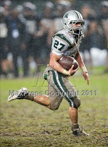 Thumbnail 2 in De La Salle vs. Servite (CIF State Open Division Final) photogallery.