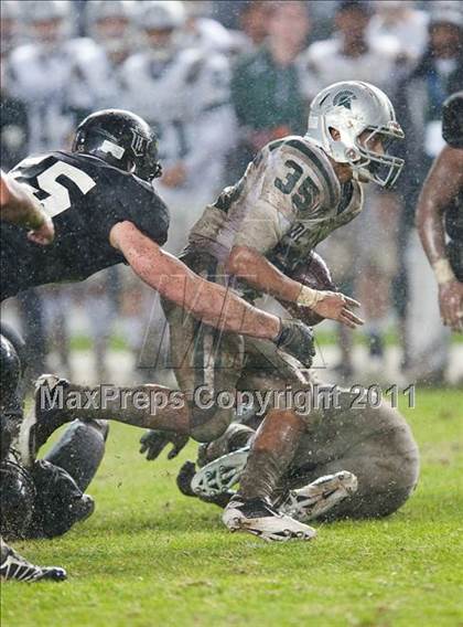 Thumbnail 2 in De La Salle vs. Servite (CIF State Open Division Final) photogallery.