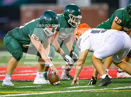 Thumbnail 1 in The Woodlands (green) vs Grand Oaks (blue) photogallery.