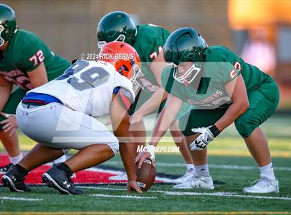 Thumbnail 2 in The Woodlands (green) vs Grand Oaks (blue) photogallery.