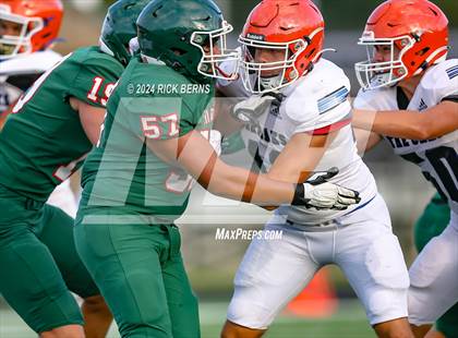 Thumbnail 3 in The Woodlands (green) vs Grand Oaks (blue) photogallery.