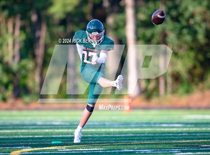 Thumbnail 3 in The Woodlands (green) vs Grand Oaks (blue) photogallery.